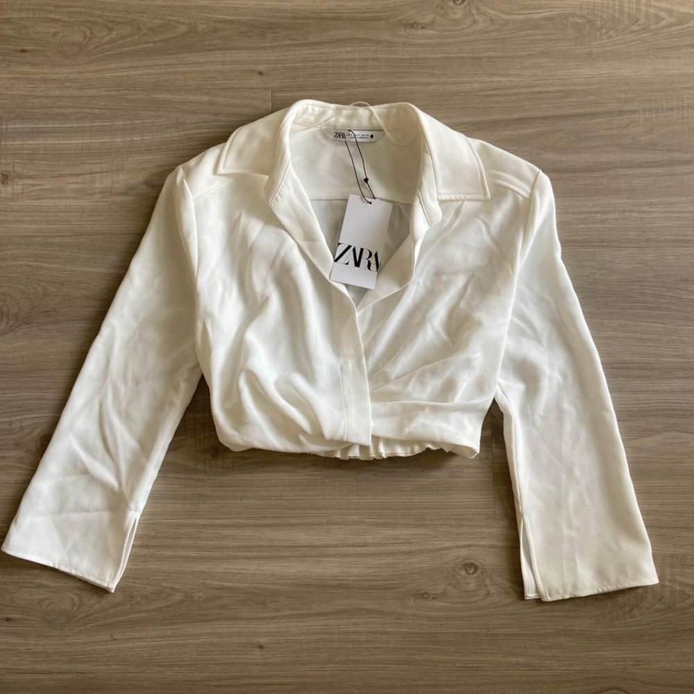 ZARA / White Crop Long Sleeve
